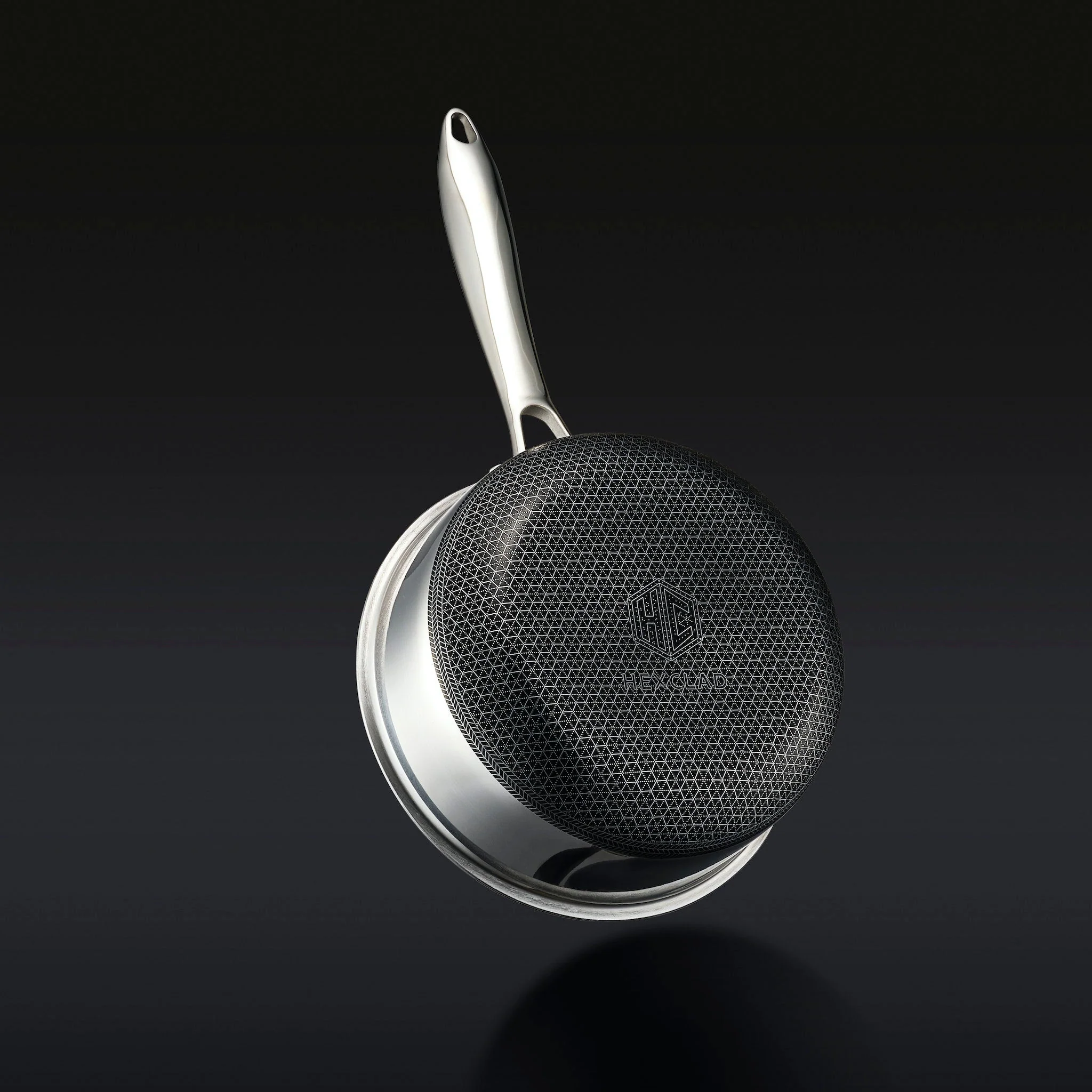 2 Litre Hybrid Pot With Lid - Image 3