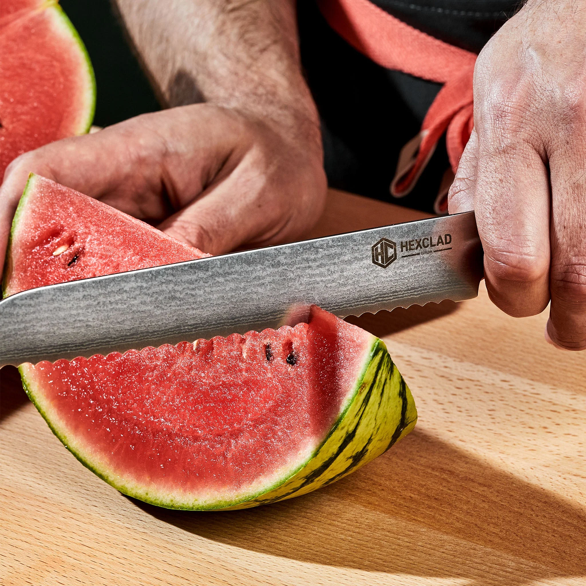Damascus Steel 20 cm Serrated Bread Knife - Image 5